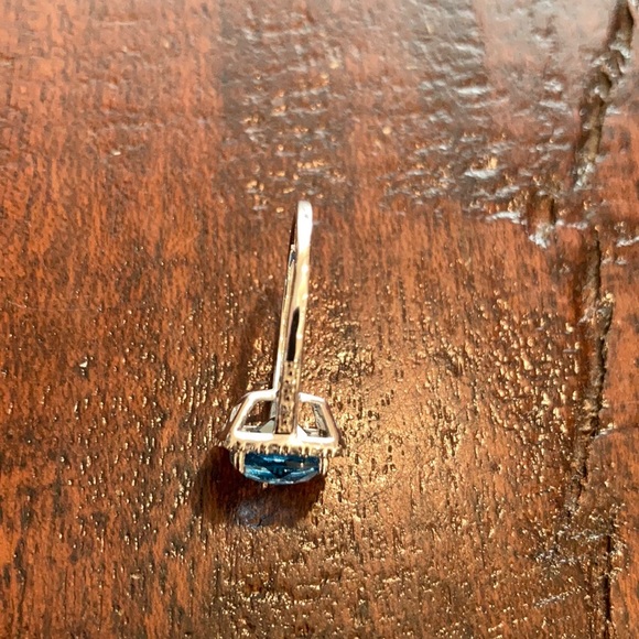 10k White Gold - Picture 9 of 13